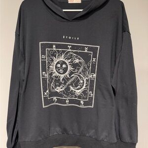 ROMWE Gray Hoodie with Graphic Design